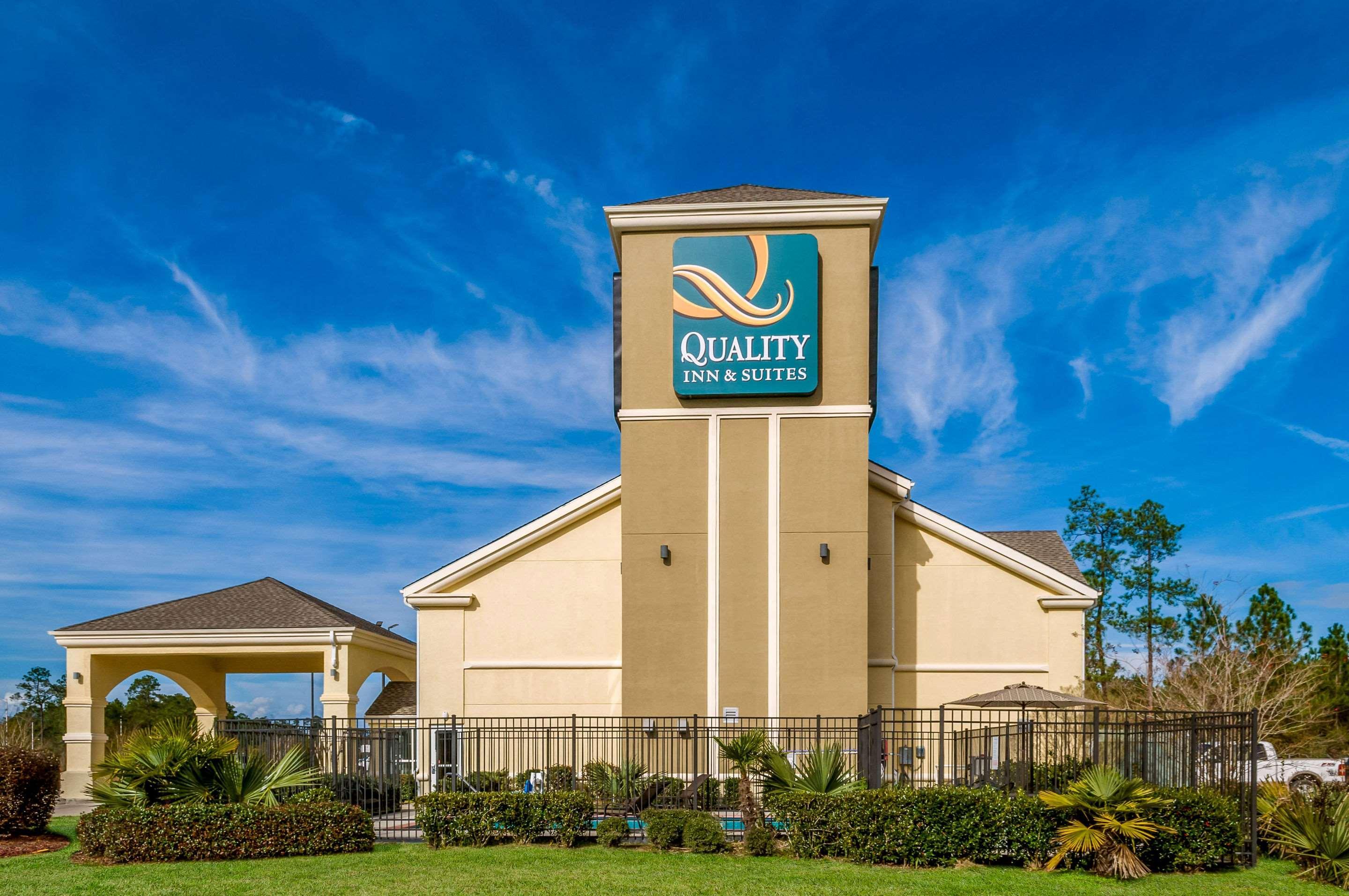 Quality Inn & Suites Slidell Exterior photo