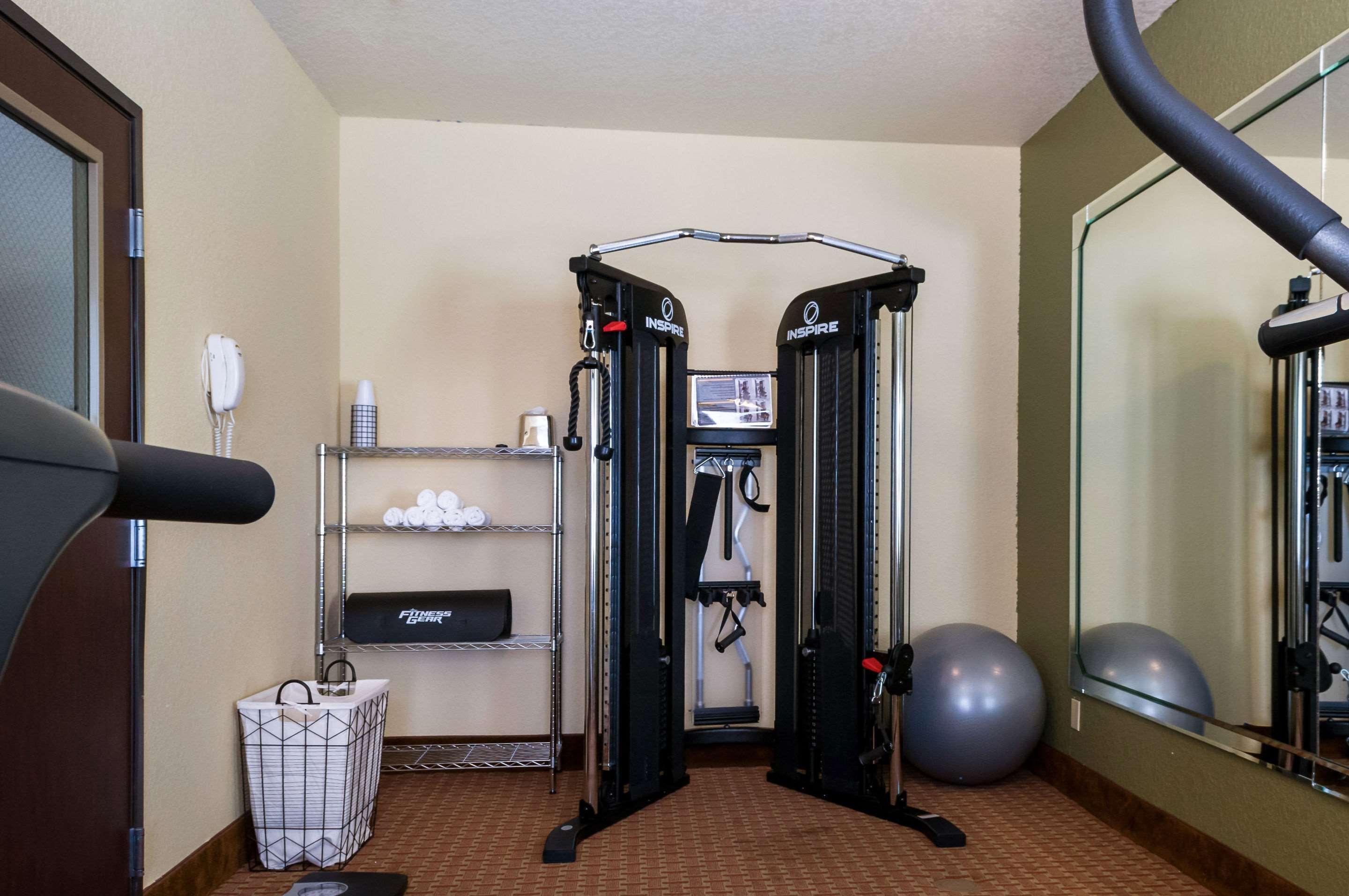Quality Inn & Suites Slidell Exterior photo