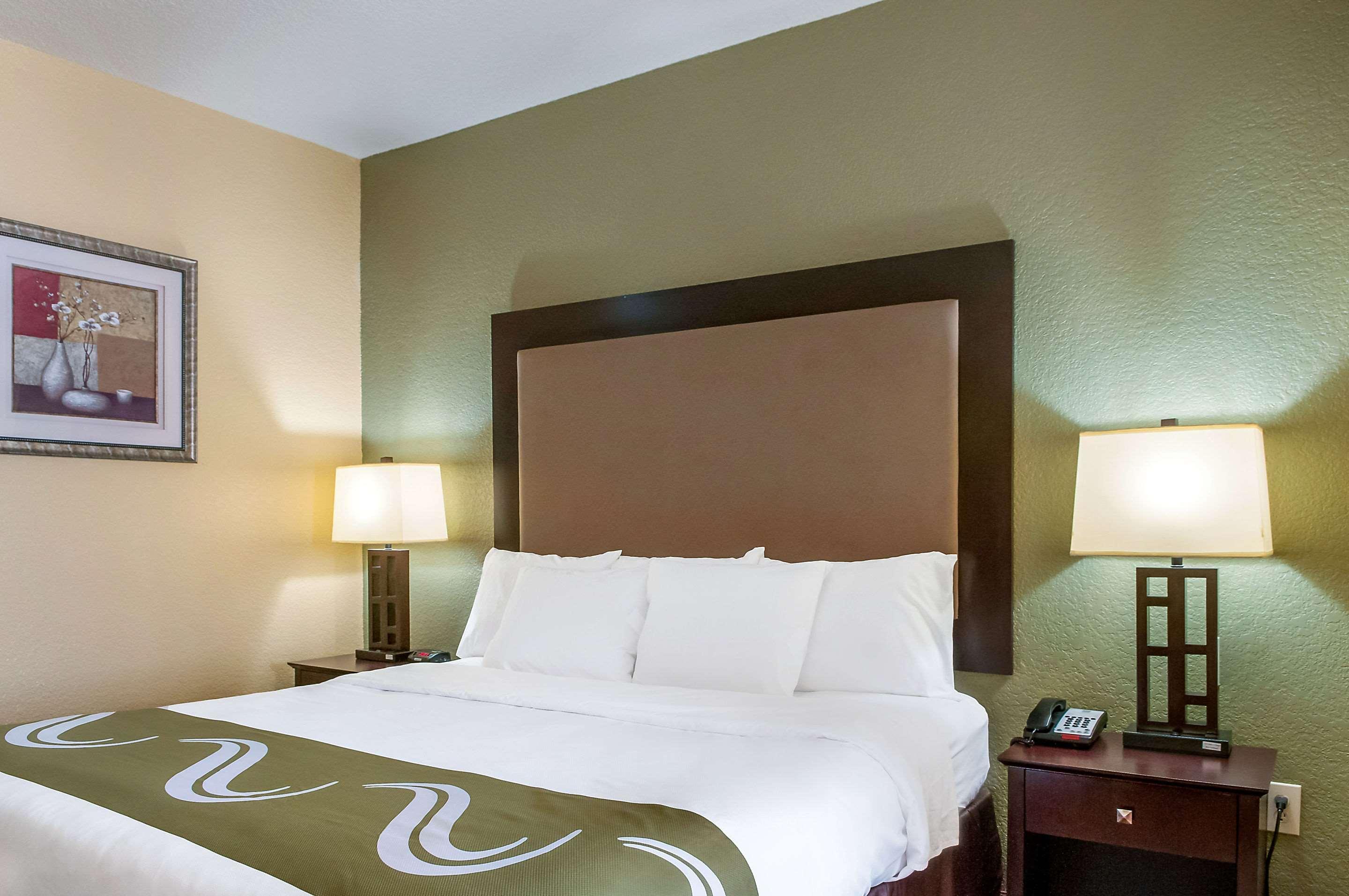 Quality Inn & Suites Slidell Exterior photo