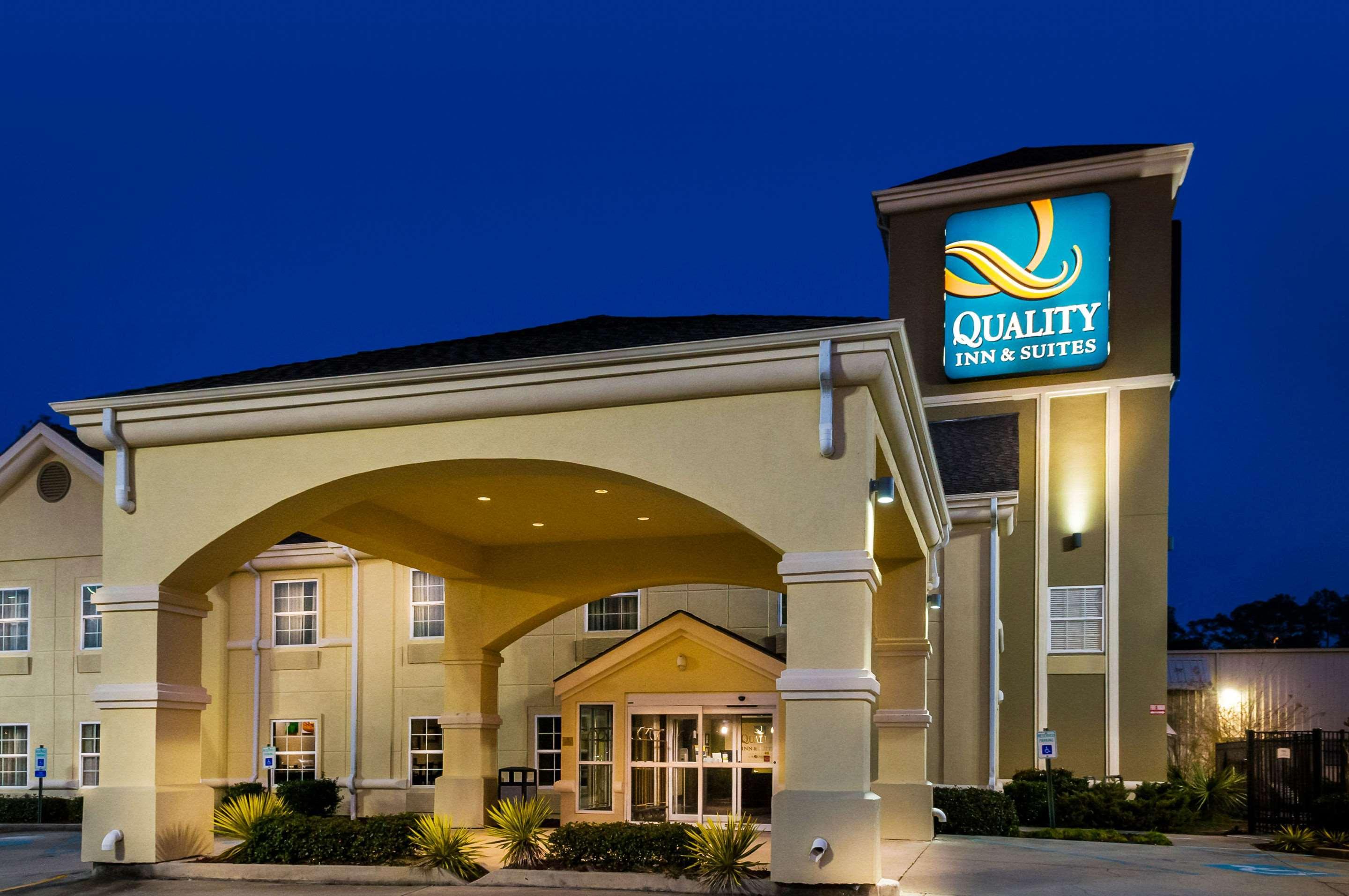 Quality Inn & Suites Slidell Exterior photo