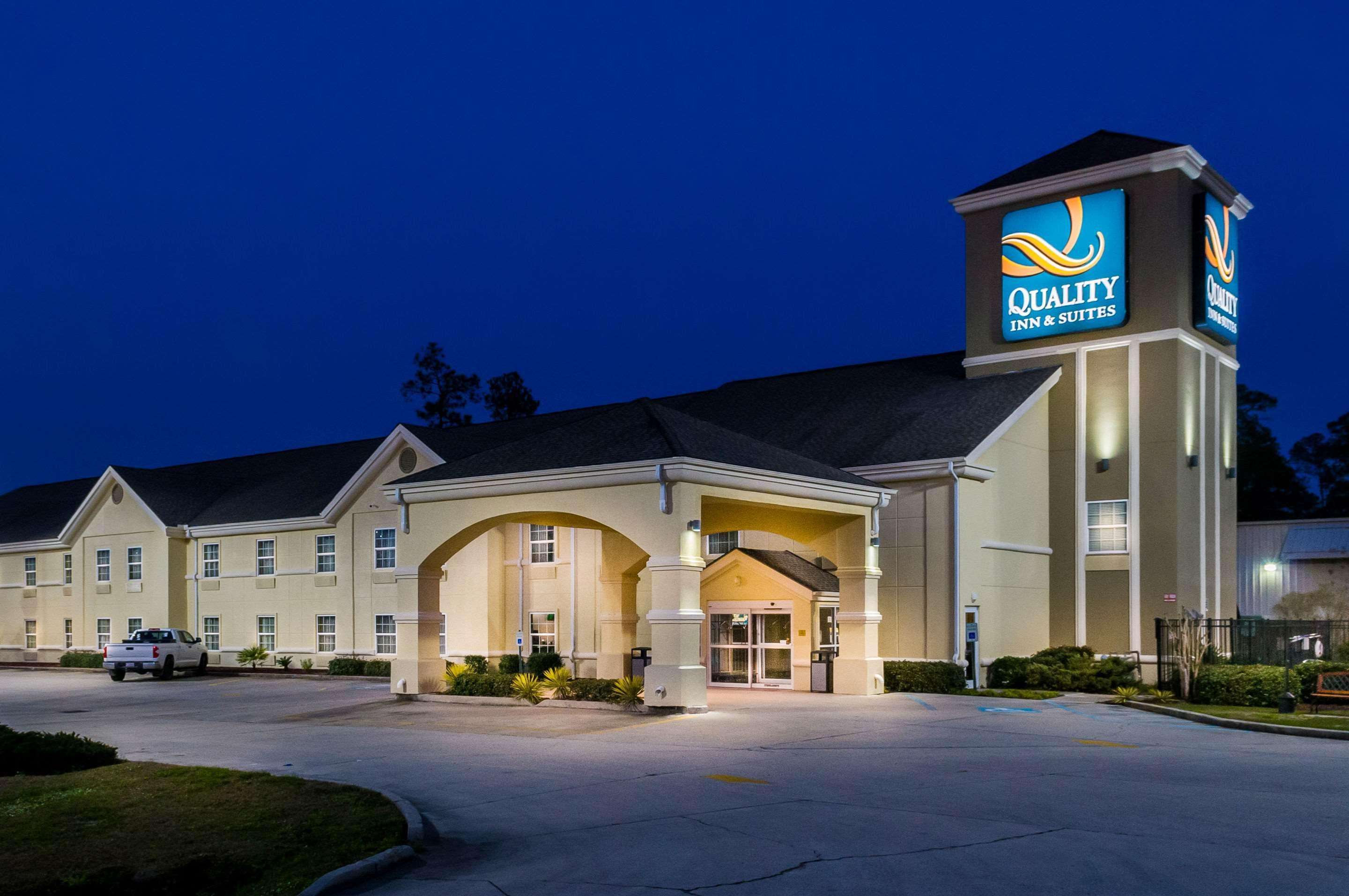 Quality Inn & Suites Slidell Exterior photo