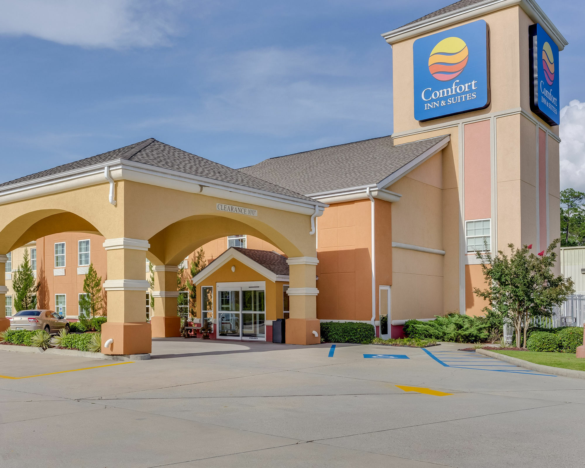 Quality Inn & Suites Slidell Exterior photo